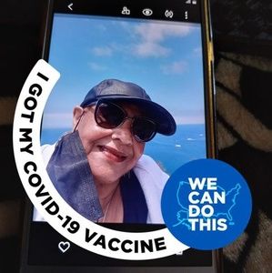 Meet your Posher, Elaine